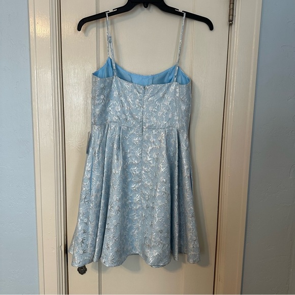 Next/Up Dress Sky Blue Metallic Silver Daisy Floral Spaghetti Straps Size 13/14 - Picture 3 of 12